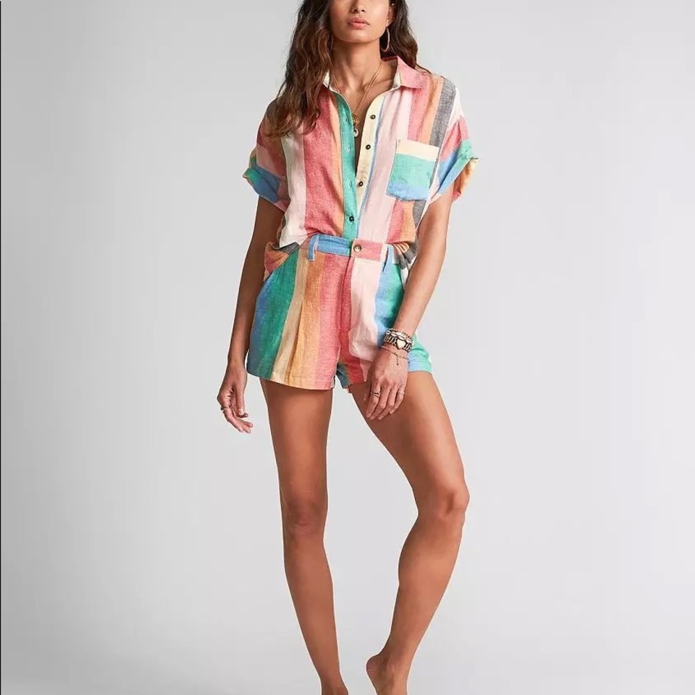 Billabong linen shorts and top set